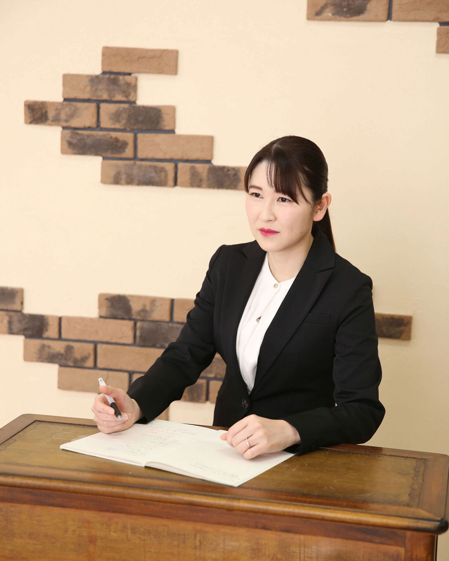 案件毎に価格を提示させていただきます